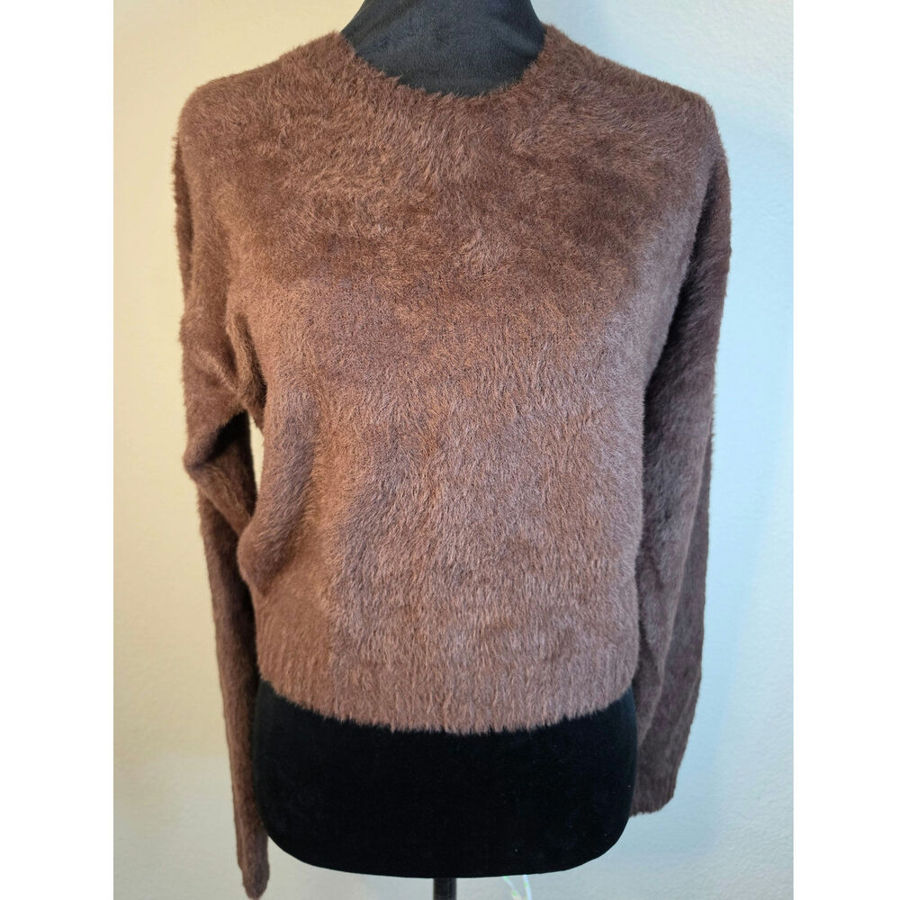 Hollister Cropped Brown Fuzzy Crewneck Soft Eyelash Knit Cozy Sweater